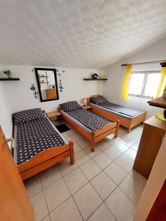 Apartments Maltasic Vir Exterior foto