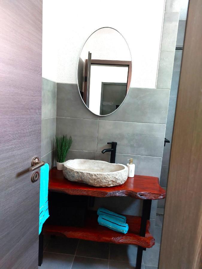 Apartments Maltasic Vir Exterior foto