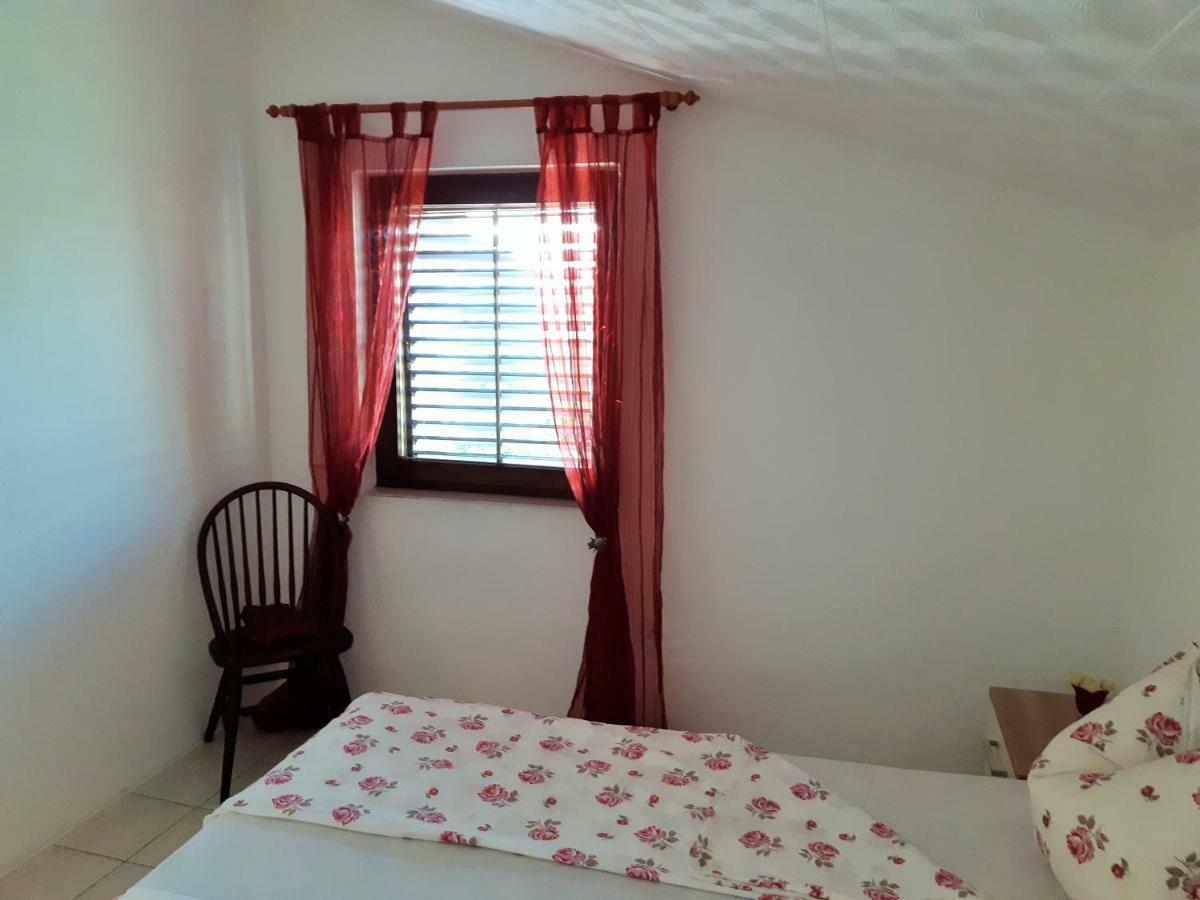 Apartments Maltasic Vir Exterior foto